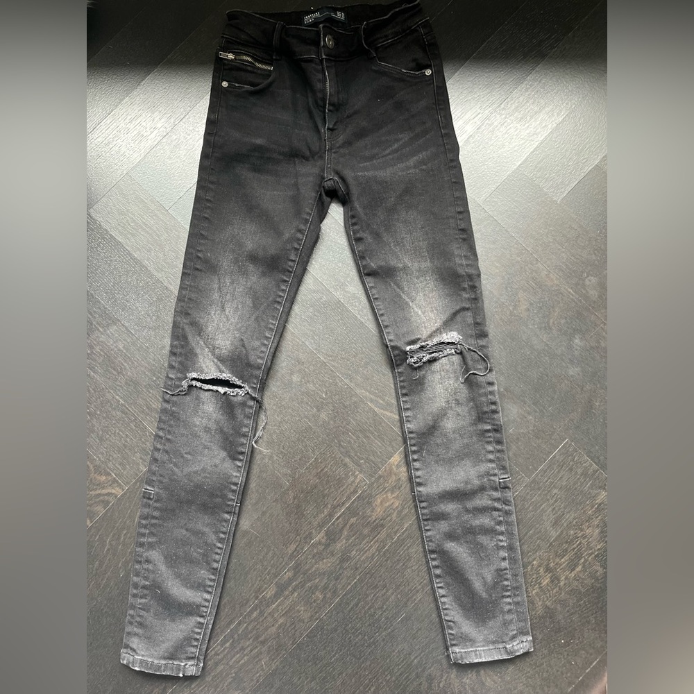Zara girls size 12 charcoal grey ripped jeans